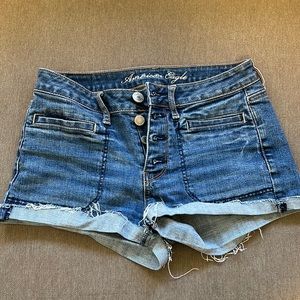 Womens AE shorts